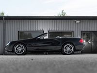 Begagnad Mercedes SL350 245 HK (180 kW) 2005 Svart Cab