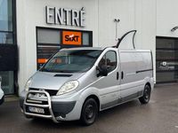 Begagnad Renault Trafic 114 HK (83 kW) 2012 Silver Minibuss