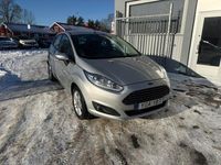 Begagnad Ford Fiesta Titanium 80 HK (58 kW) 2016 Silver metallic Halvkombi