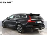 Begagnad Volvo V60 Core 355 HK (261 kW) 2023 Svart Kombi