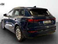 Begagnad Audi Q6 e-tron Performance 239 kW (326 HK) 2024 Blå SUV