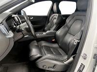 Begagnad Volvo XC60 R-Design 392 HK (288 kW) 2020 Vit SUV
