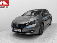 Begagnad Nissan Leaf N-Connecta 110 kW (150 HK) 2022 Grå (svart) Halvkombi