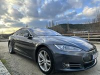 begagnad Tesla Model S 85D med Gratis laddning och Autopilot