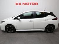 Begagnad Nissan Leaf Acenta 110 kW (150 HK) 2022 Vit Halvkombi