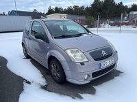 Begagnad Citroën C2 74 HK (54 kW) 2004 Silver Halvkombi
