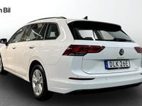 Begagnad VW Golf VIII 131 HK (96 kW) 2022 Vit Kombi