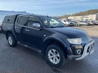 Begagnad Mitsubishi L200 178 HK (130 kW) 2010 Svart Pickup