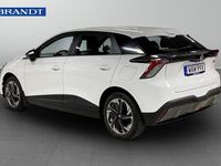 Begagnad MG MG4 EV 125 kW (171 HK) 2023 Vit Halvkombi
