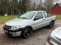 Begagnad Fiat Strada 85 HK (62 kW) 2008