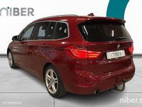 Begagnad BMW 218 Gran Tourer Advantage 136 HK (100 kW) 2015 Röd Minibuss