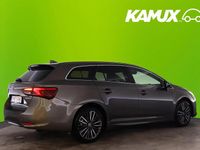 Begagnad Toyota Avensis Active 147 HK (108 kW) 2017 Silver/grå Kombi