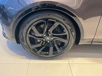 Begagnad Land Rover Discovery 5 SE Dynamic 351 HK (258 kW) 2024 Grå SUV