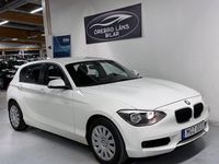Begagnad BMW 116 116 HK (85 kW) 2012 Vit Halvkombi