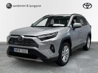 Begagnad Toyota RAV4 Hybrid Executive 224 HK (164 kW) 2024 Silver SUV