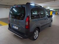 Begagnad Peugeot TePee 92 HK (67 kW) 2012 Mgrå Minibuss