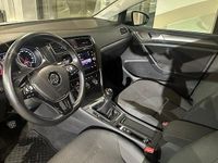 Begagnad VW Golf VII 110 HK (80 kW) 2017 Vit Kombi