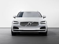 Ny Volvo V90 Core 2025 Vit Kombi