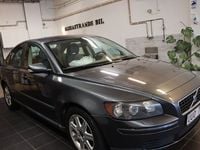 Begagnad Volvo S40 141 HK (103 kW) 2004 Grå Sedan
