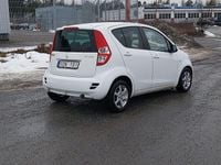 Begagnad Suzuki Splash 65 HK (47 kW) 2010 Halvkombi