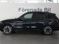 begagnad BMW iX3 Charged M Sport Nav Drag Panorama Rattvärme 2023, SUV