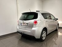 begagnad Toyota Verso 1.8 Valvematic 7-sits / Kamera / Drag / M-Värme