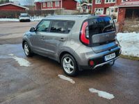 begagnad Kia Soul 1.6 CRDi DCT GLS Euro 6