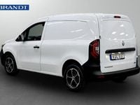 Begagnad Renault Kangoo 91 kW (124 HK) 2023 Vit Minibuss