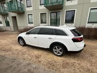 Begagnad Opel Insignia Country Tourer 170 HK (125 kW) 2017 Vit Kombi