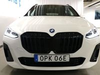 begagnad BMW 225 e xDrive M Sport Drag Komfortöppning Nypr: 635.000:-