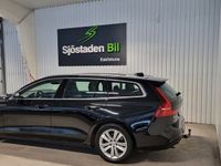 begagnad Volvo V60 D4 Geartronic Momentum Värmare Drag Backkamera Voc 2021, Kombi