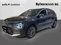 Begagnad Kia Niro 150 kW (204 HK) 2023 Grå SUV