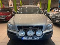 begagnad Volvo XC90 2.5T AWD Automat SKIIN T- LUCKA 7-Sits 210HK