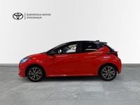 Begagnad Toyota Yaris 2021 Svart Halvkombi