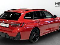 Begagnad BMW 330 Shadowline 292 HK (214 kW) 2023 Röd Kombi
