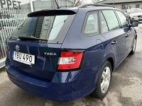 Begagnad Skoda Fabia Style 90 HK (66 kW) 2016 Blå Kombi