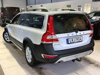 Begagnad Volvo XC70 Momentum 215 HK (158 kW) 2014 Vit Kombi