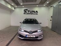 Begagnad Toyota Auris Touring Sports Active 136 HK (100 kW) 2017 Silver Kombi