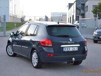 Begagnad Renault Clio IV 75 HK (55 kW) 2013 Blå Kombi