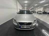 begagnad Volvo V50 1.8 Kinetic SUPERDEAL 6,95%/DRAG/MULTIFUNKTIONSRAT