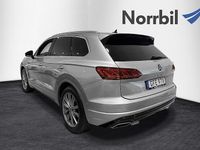 Begagnad VW Touareg R-line 286 HK (210 kW) 2021 Silver SUV