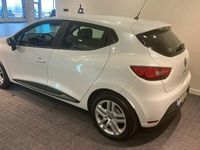 Begagnad Renault Clio IV Zen 77 HK (56 kW) 2019 Vit Halvkombi