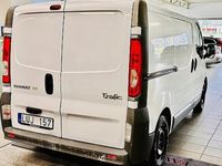 begagnad Renault Trafic Skåpbil 2.7t 2.0 dCi 2011, Minibuss