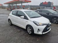 begagnad Toyota Yaris Hybrid e-CVT Euro 6