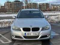 Begagnad BMW 320 177 HK (130 kW) 2009 Titanium silver metallic Kombi