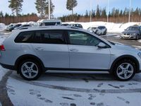 begagnad VW Golf Alltrack 1.8 TSI 4-M Skinnklädsel 2017, Crossover