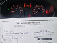 Begagnad Renault Kangoo 65 HK (47 kW) 2006 Minibuss