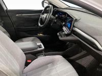 Begagnad Renault Megane E-Tech Equilibre 96 kW (131 HK) 2022 Glaciär vit Halvkombi