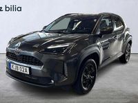 Begagnad Toyota Yaris Cross Active 117 HK (86 kW) 2024 Mörkgrå SUV