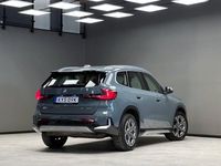 Begagnad BMW X1 xLine 326 HK (239 kW) 2024 Grön SUV
